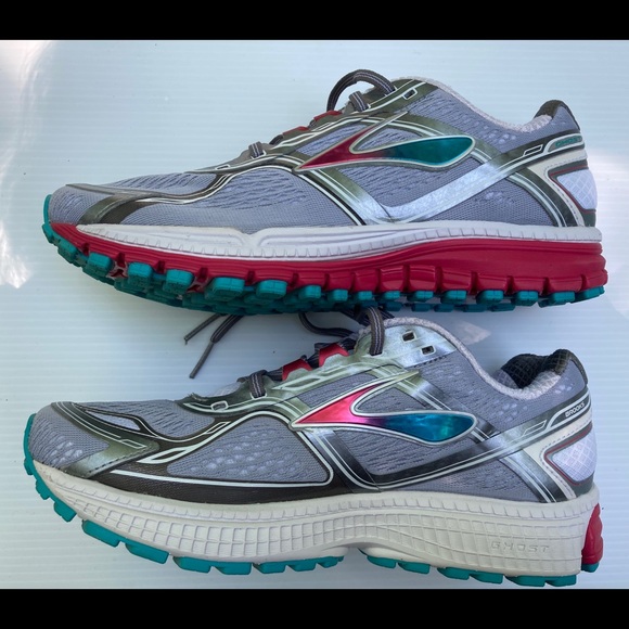 Brooks Shoes - Brooks Ghost Sneakers